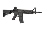 Replika des Sturmgewehrs SRT-20